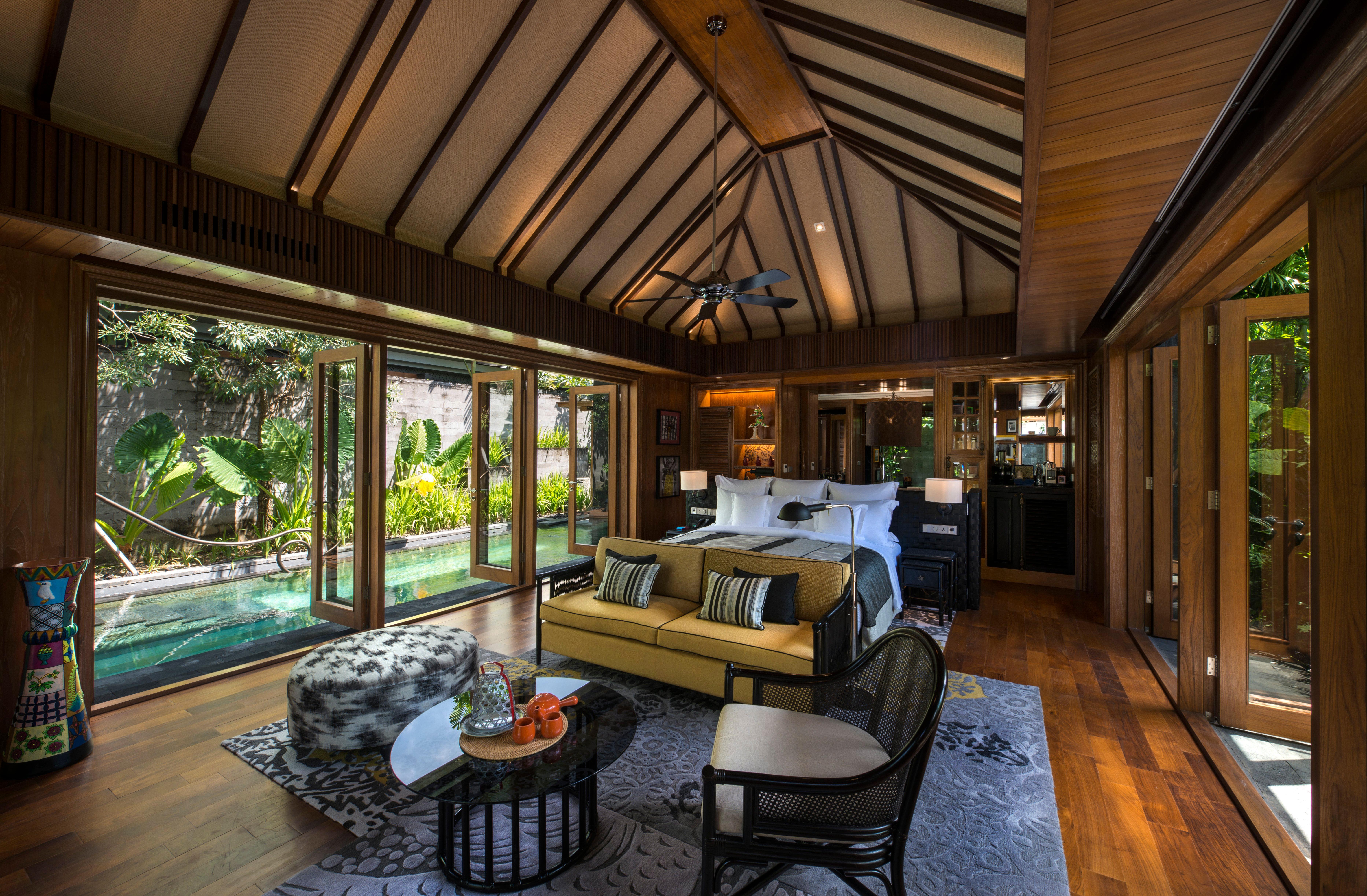 Hotel Indigo Bali Seminyak Beach By Ihg Экстерьер фото A pool villa at the hotel
