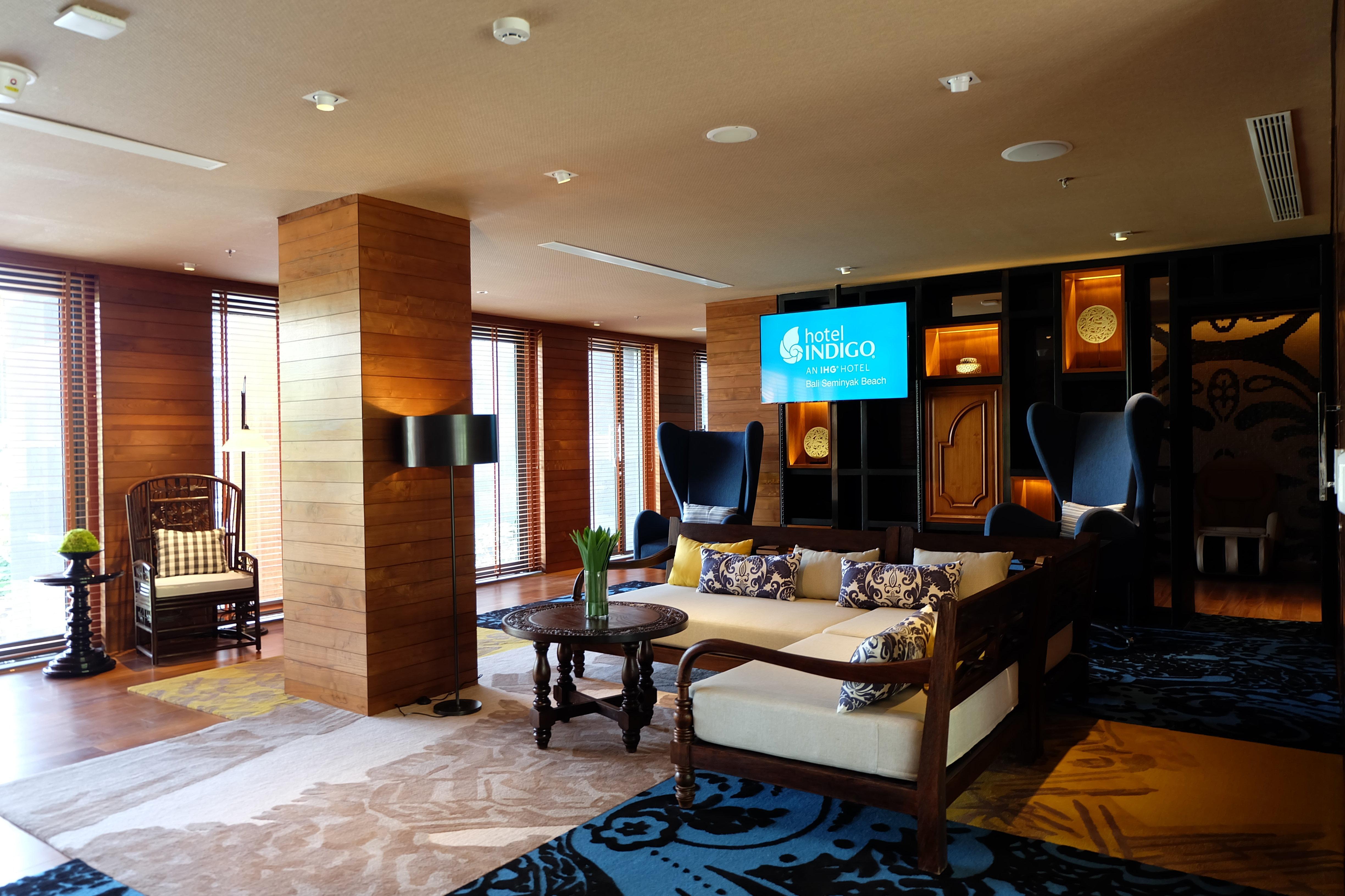 Hotel Indigo Bali Seminyak Beach By Ihg Экстерьер фото The lobby of the hotel