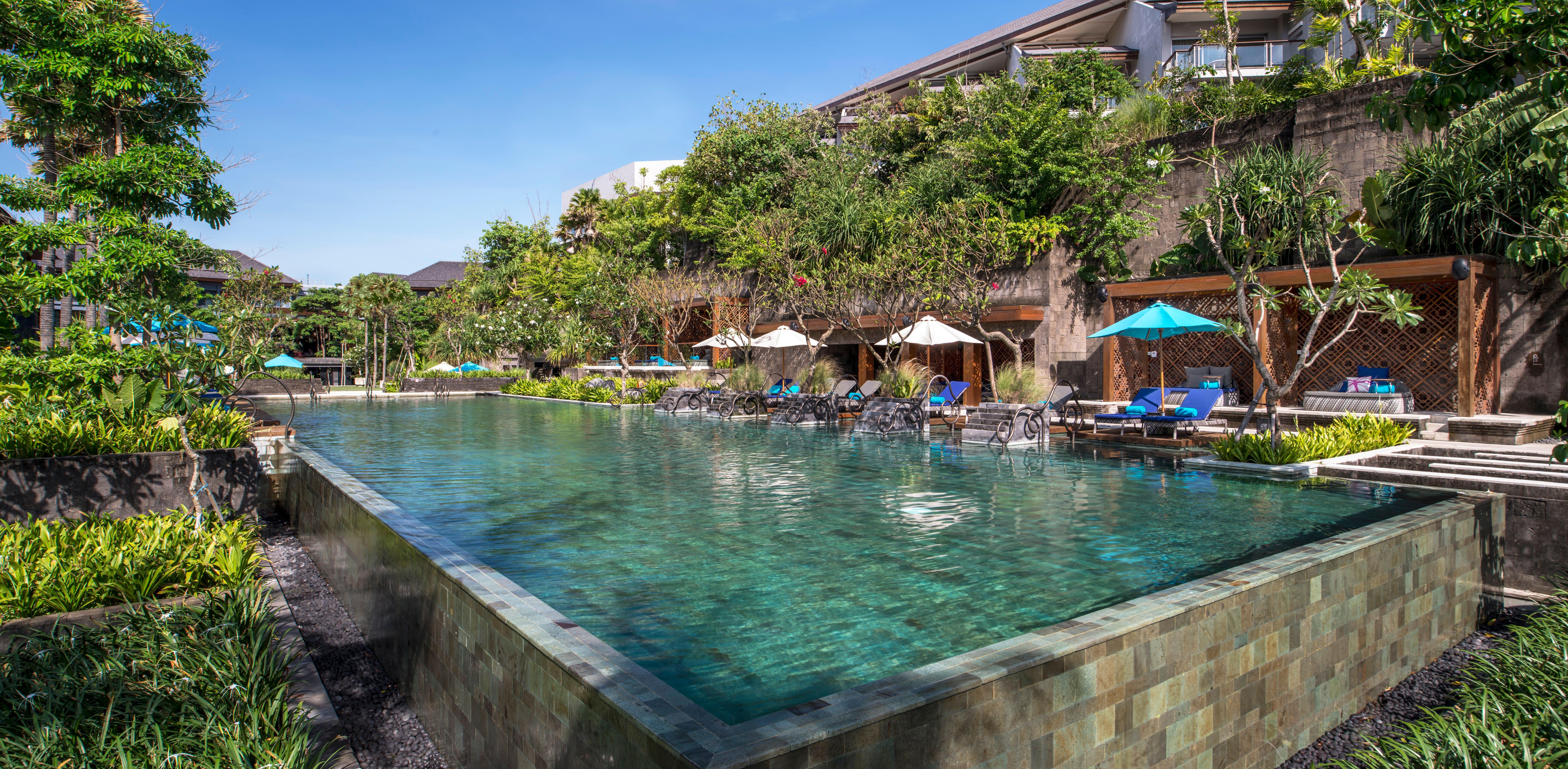 Hotel Indigo Bali Seminyak Beach By Ihg Экстерьер фото Infinity pool at the Alila Seminyak